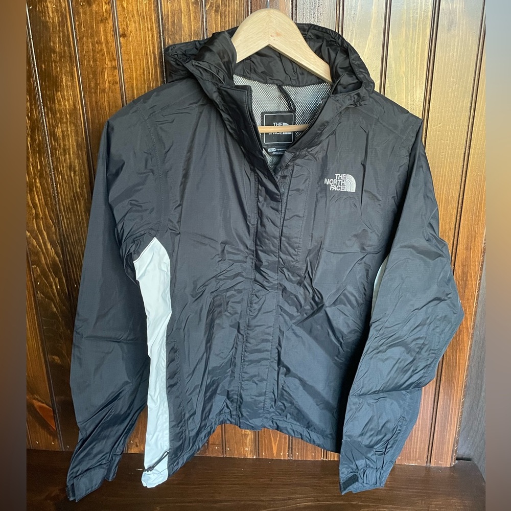 The North Face - Woman’s XS Rain Jacket